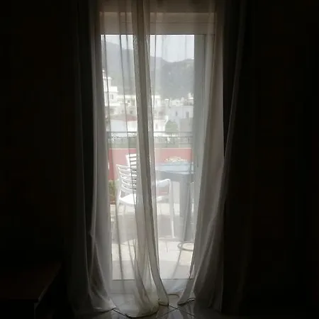 Hanna's Apartamento Palaiochora